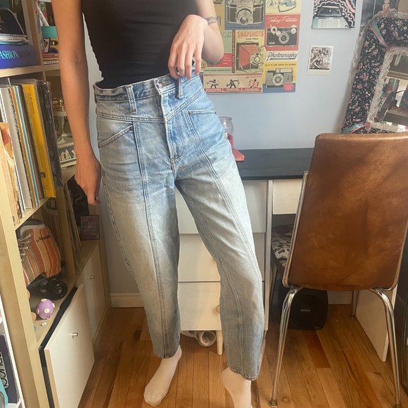 A&F cottage style faded high rise ankle jeans! - Picture 6 of 15